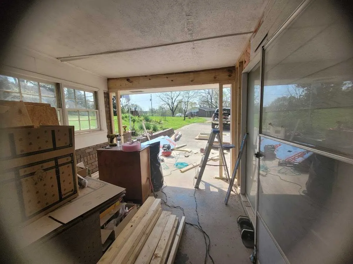 Air movers and dehumidifier for Drying & Dehumidification in East Fishkill